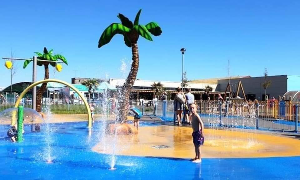 Beautiful Holiday 3 Bed Home Camber-Sands Екстериор снимка